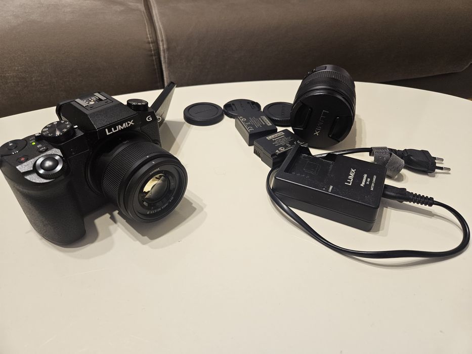 Panasonic Lumix G7 IMPECABIL  3 baterii obiective