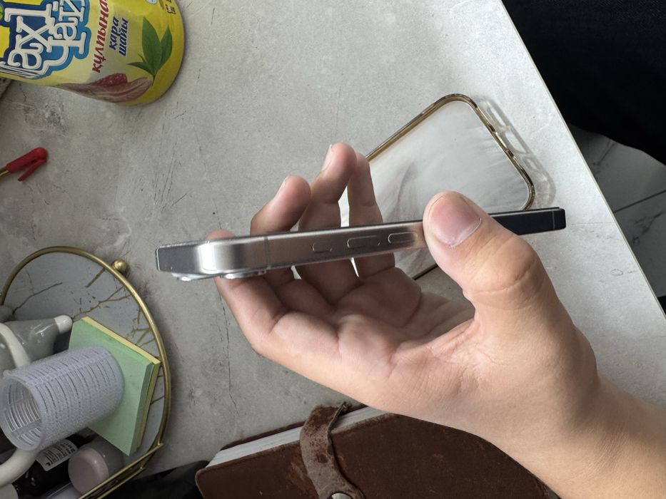 iPhone 15pro 256гб
