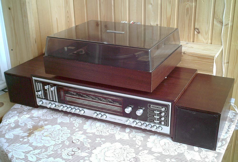 Радиола Мелодия Стерео 101