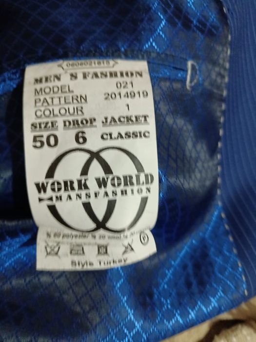 Продам мужской костюм