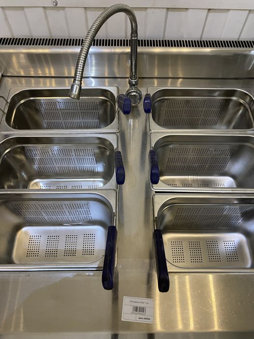 Пастоварка, стулья барные,холодильник