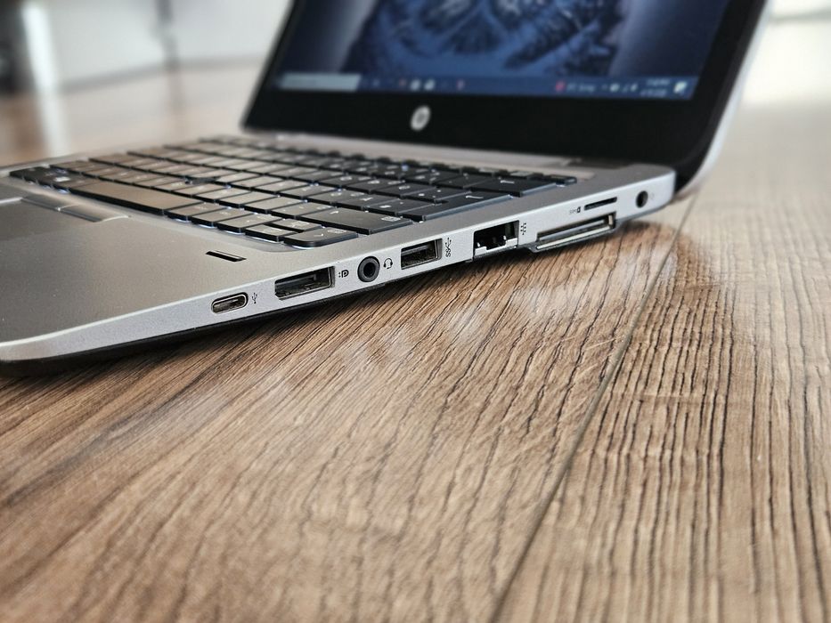 Hp Elitebook G4 AMD A12 8GB DDR4 SSD256 GB 12.5 Inch Taste iluminate slot SIM, baterie 4 5 ore