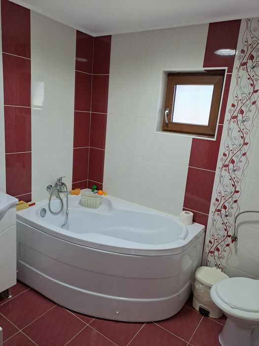 Vând Casa suprafața 155 mp