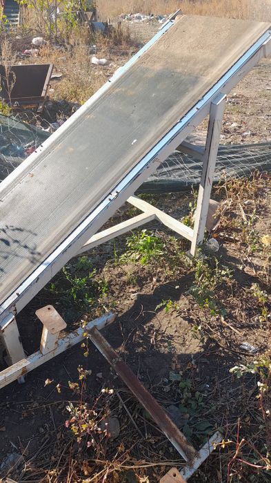 De vânzare cornier cu suport de role banda transportoare role masa