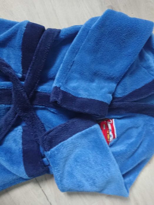 Halat de baie/inot baieti, model Cars, mar 7-8 ani, 122-128 cm