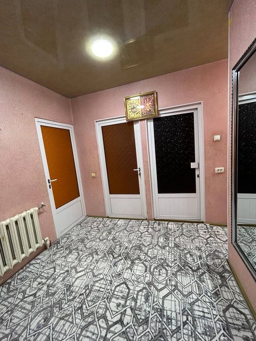 3-Хоналик 4каватда шарк1 16мактаб
4-Каватда
4-Каватлик Панельный Дом.