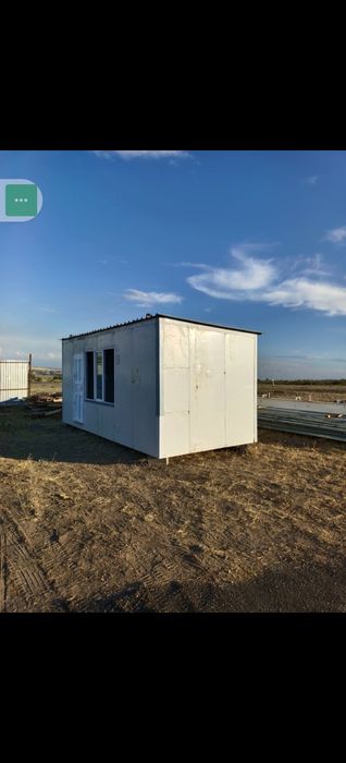 Продам контейнер с окном и дверями