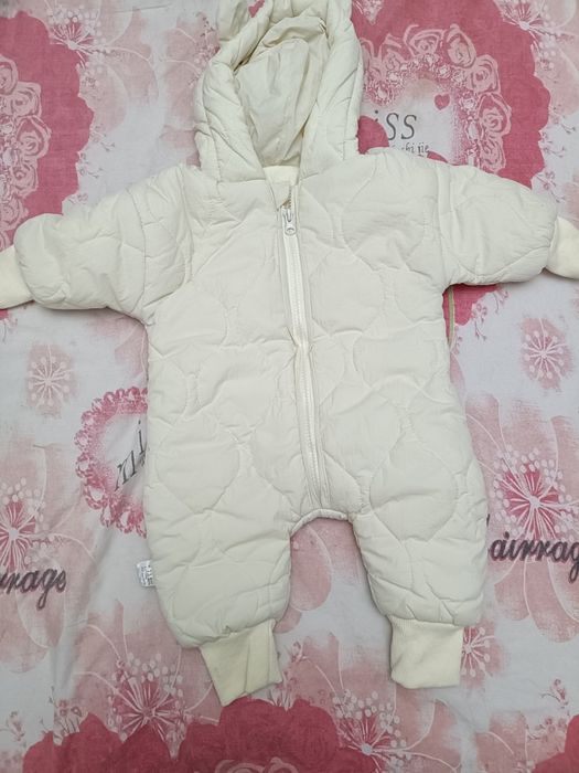 Продам комбинезон осенний на 64 см