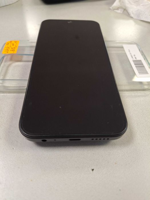 Телефон Pocco C85