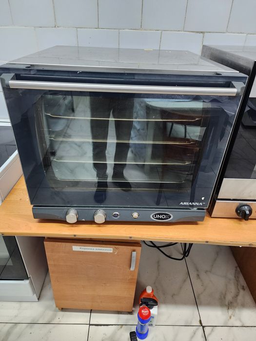 Печь конвекционная UNOX XFT 133