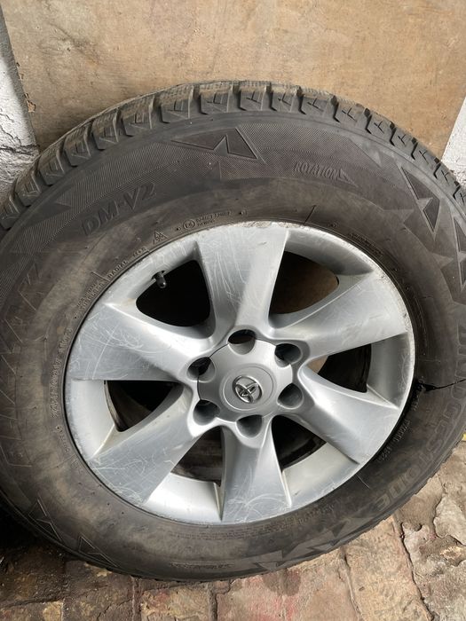 Джанти 17” с гуми 4x4 Land Cruiser