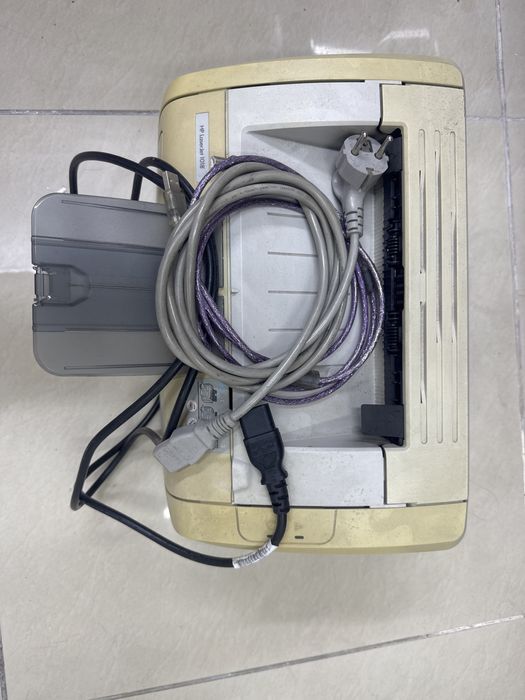 продам принтер НР