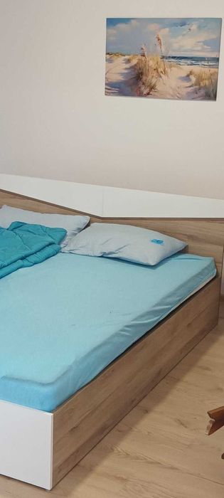 Новопостроена къща за гости в Езерец