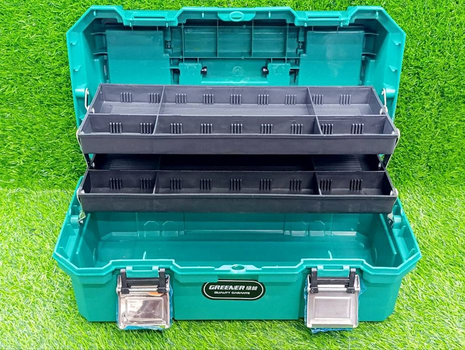 Ящик для инструментов пластмассовый