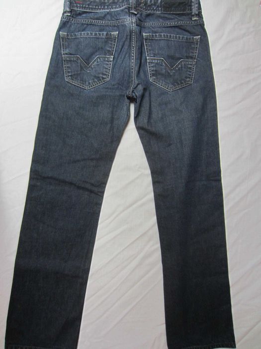 Blugi Diesel LARKEE, W29 L32,Talie=78cm,Lung=102cm,drepti