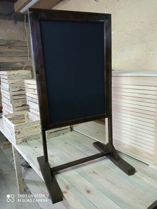 Черни дъски за реклама и информация