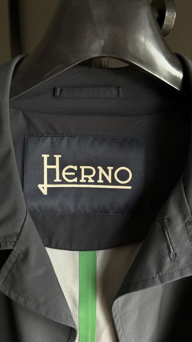 Jacheta de ploaie Herno