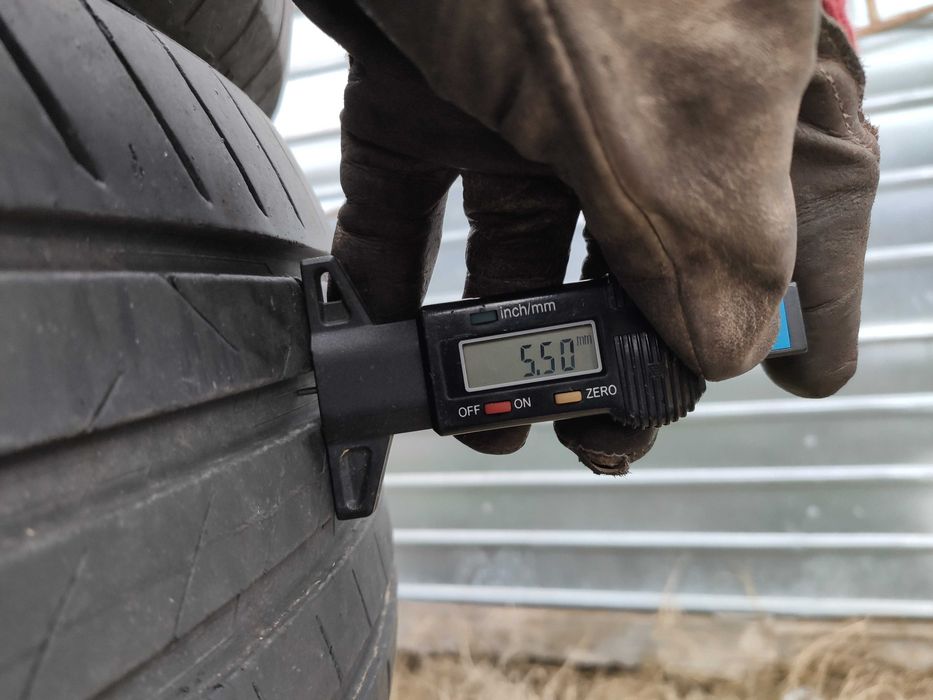 4бр Летни гуми 225 55 17 - Vredestein - DOT 2024