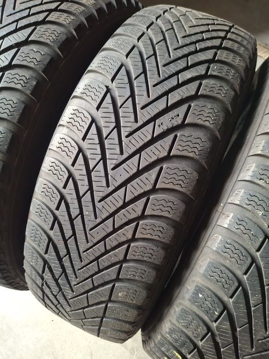 4 Anvelope m+s 185 60 r15 Pirelli