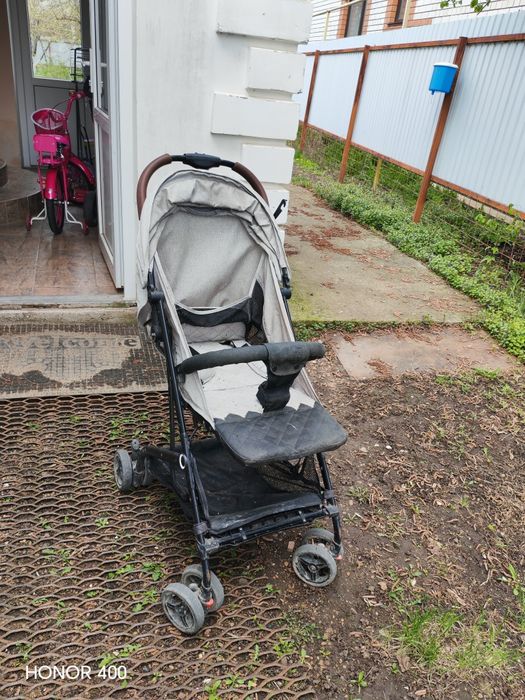 Прогулочная коляска 3000 тг