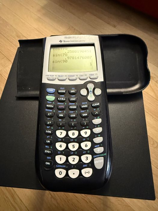 Calculator Texas Instruments TI 84 Plus