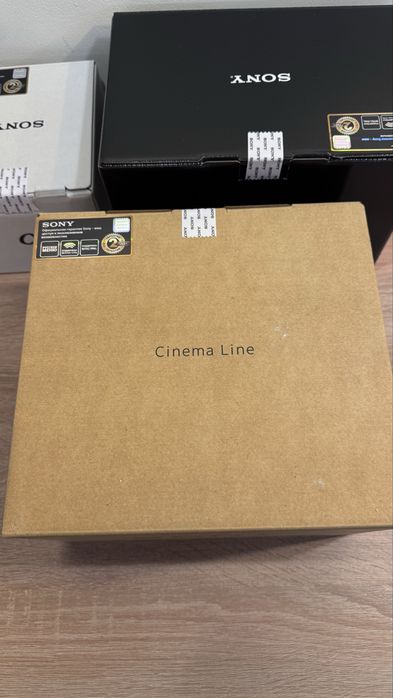 Продам новую Sony fx3a