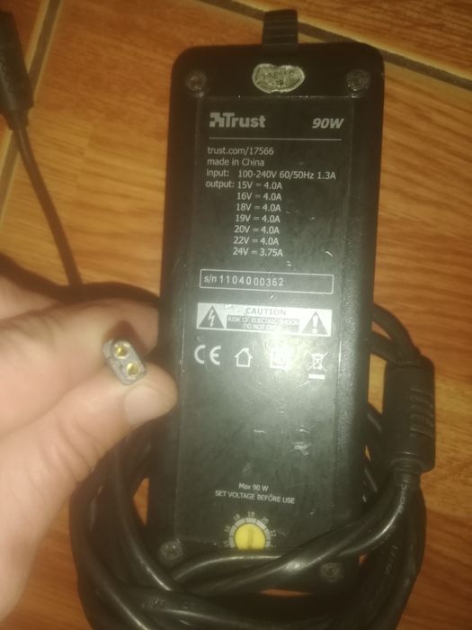 Încărcător 12v,24v,35v