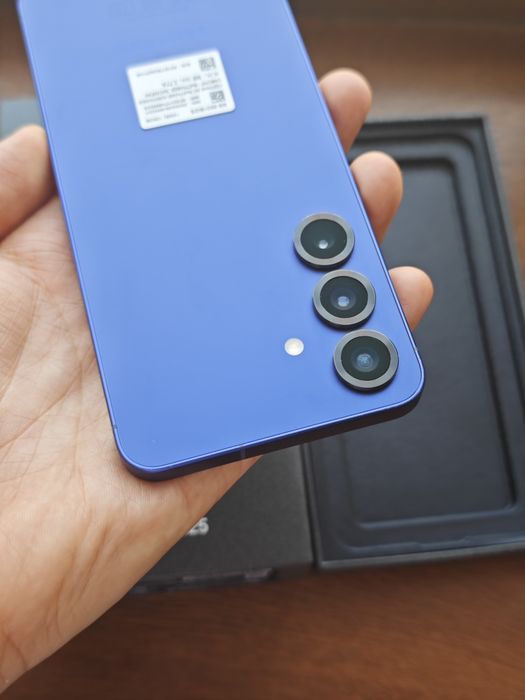 Samsung S25 128Gb идеальный