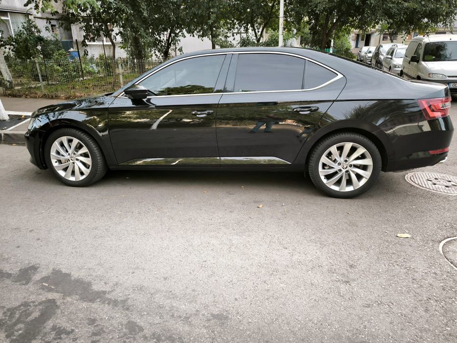 SKODA Superb 2016 — imagine 5