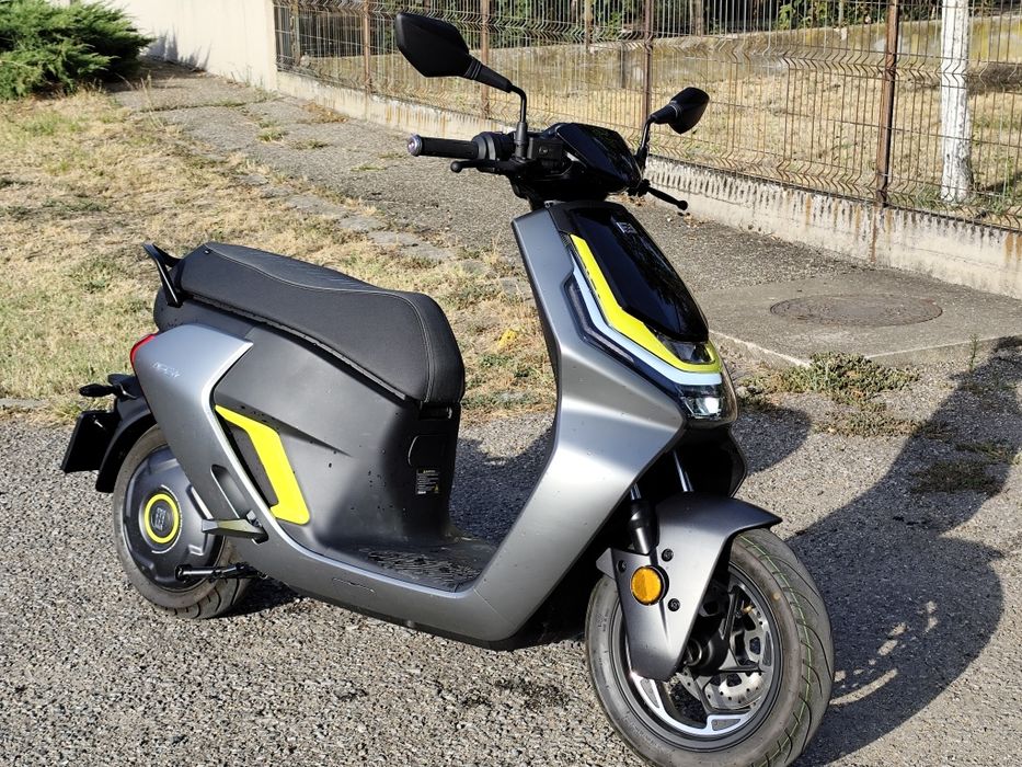 Scooter electric ZEEHO AE6+