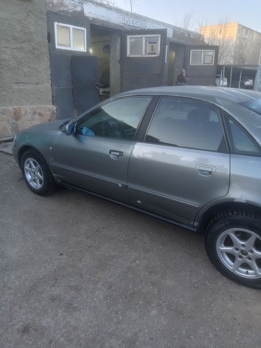 Ауди а 4 б 5 1994 г.в.