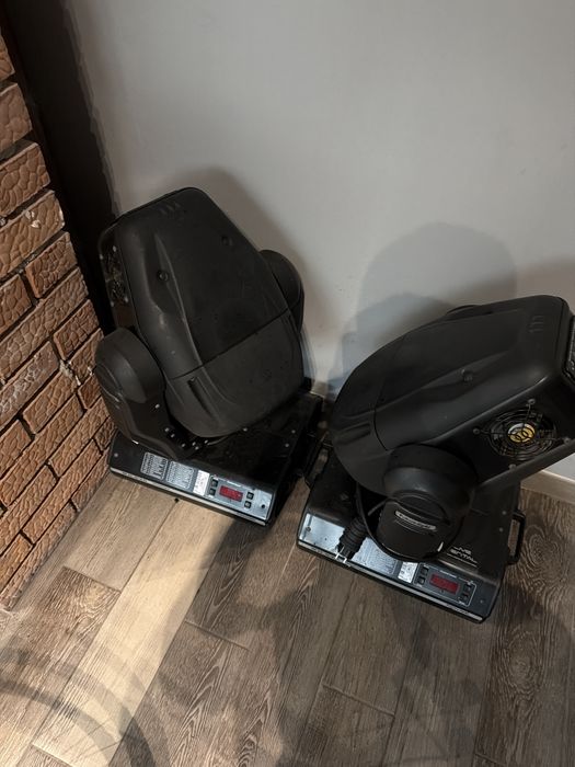 Moving Head Futurelight MH-840 Washlight - Lumini Profesionale Evenimente