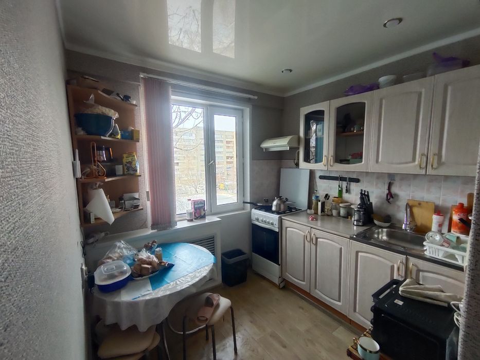 Продам квартиру район Школьник