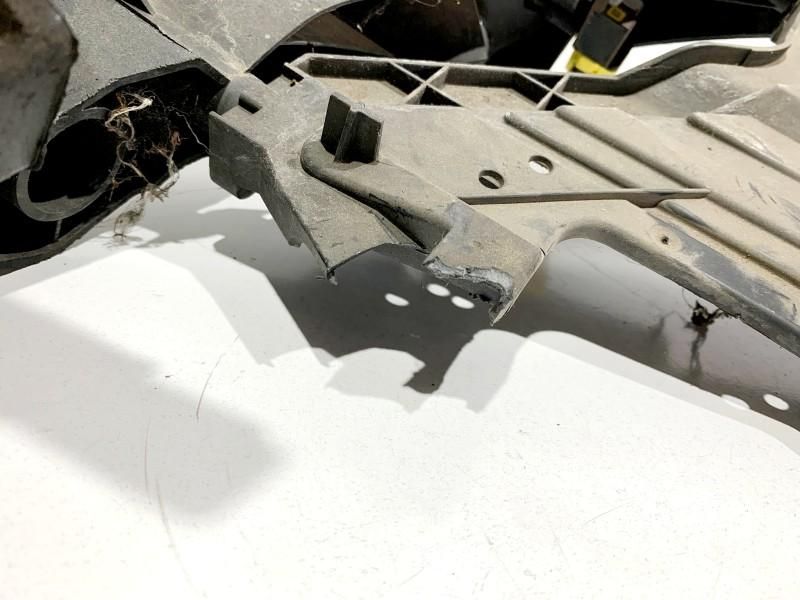 Suport far dreapta (prindere rupta) Audi A4 8K2, B8 8K0805608A