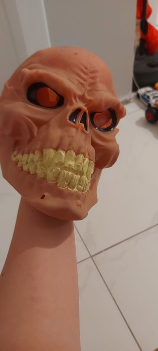 Карнавальная маска