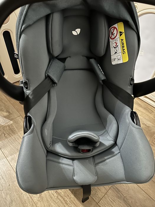 Set carucior Joie 3 in 1 + baza Joie isofix 360 grade