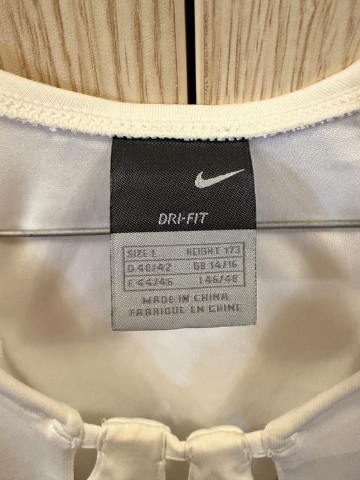 Дамски спортен потник Nike