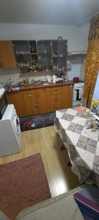 Închiriez ,Cameră de Cămin ,Garsonieră