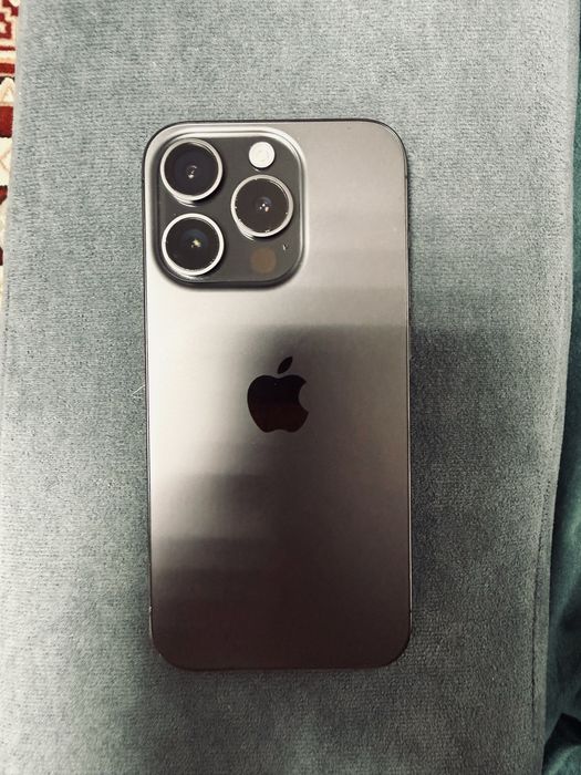 Iphone 15 pro 256гб в хорошем состоянии