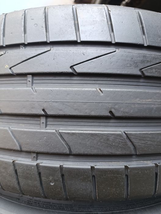 Anvelope de vara 235 40 19 Hankook dot 2021
