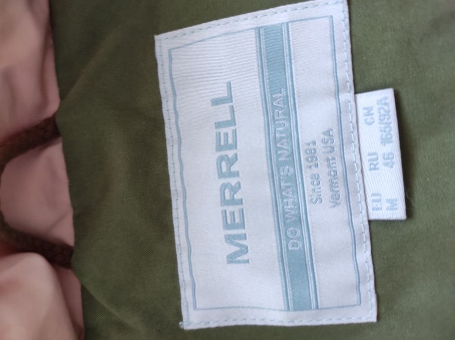 Продам женскую куртку