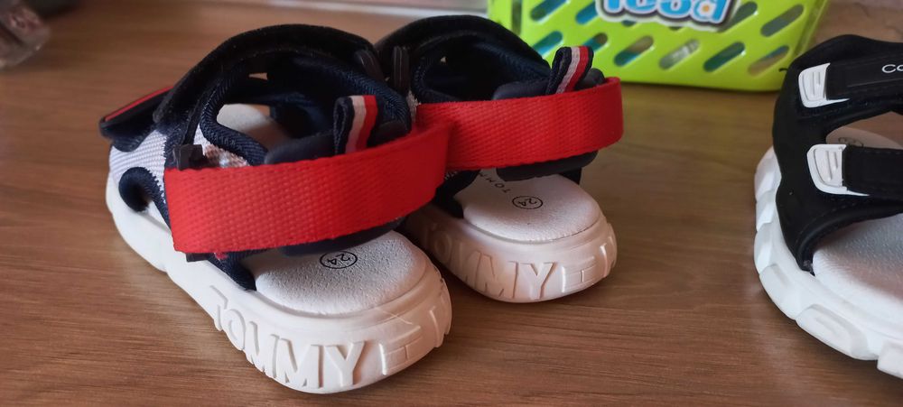 Детски сандали 24 номер