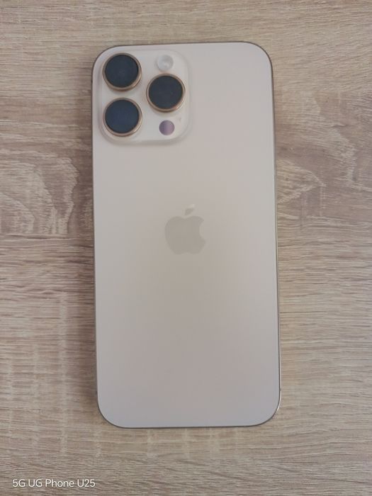 Iphone 16 pro max Desert Titanium