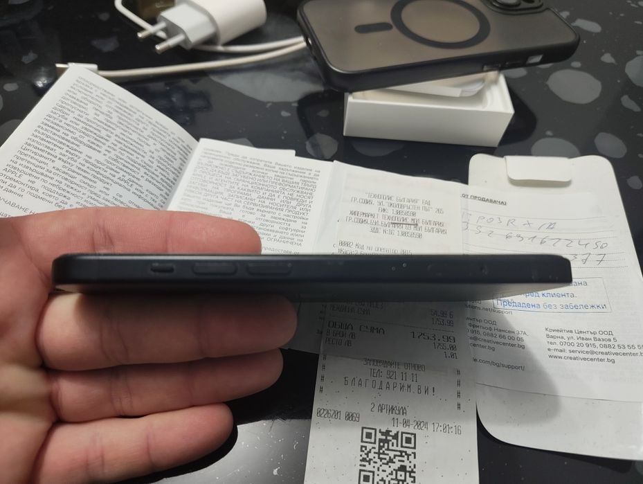 Iphone 15 256gb с гаранция