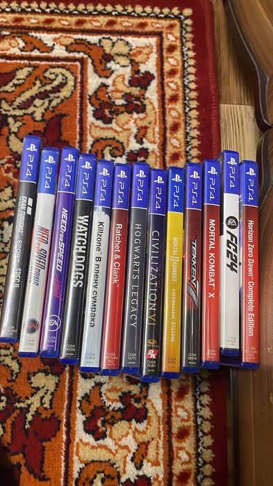 Продам playstation 4