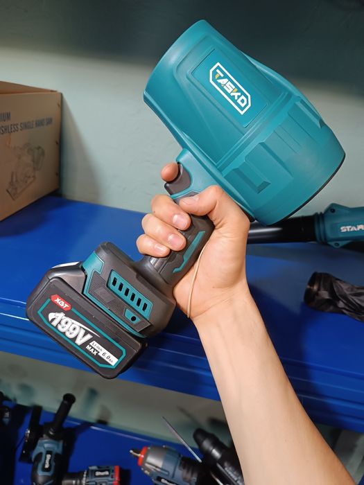 Ветродуй на аккумуляторах