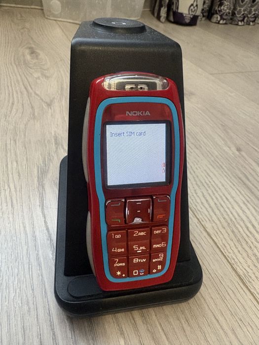 Nokia 3220 pentru colectionari