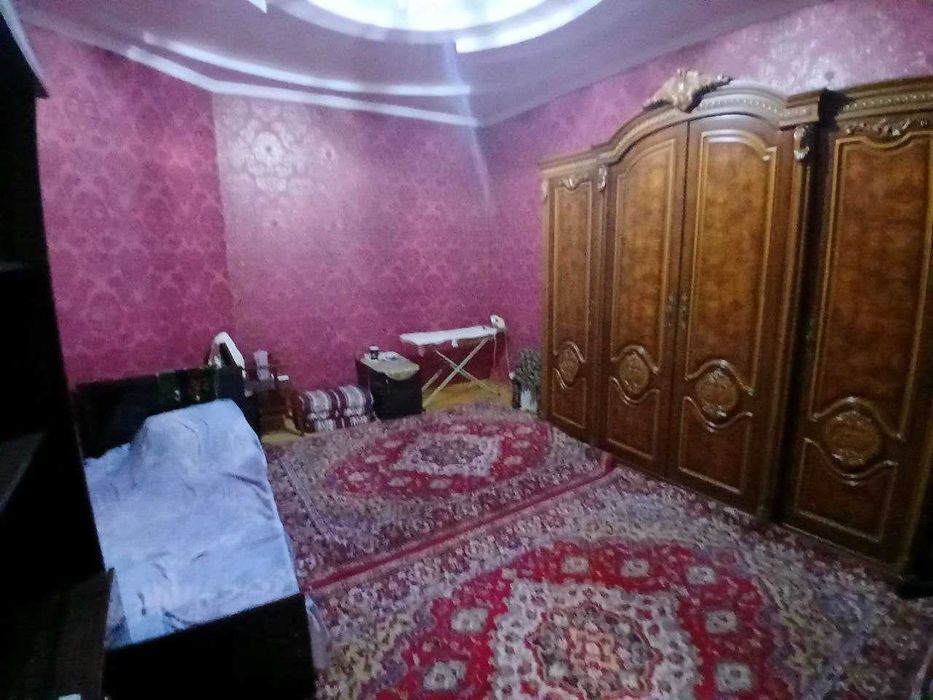 ПРОДАЕТСЯ ДОМ
Отличное Локация
Для проживания
И для Гостиницы