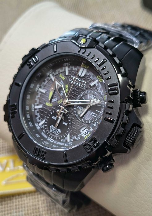 Ceas Invicta Reserve Black Dial Chronograph IN-50995-Barbati