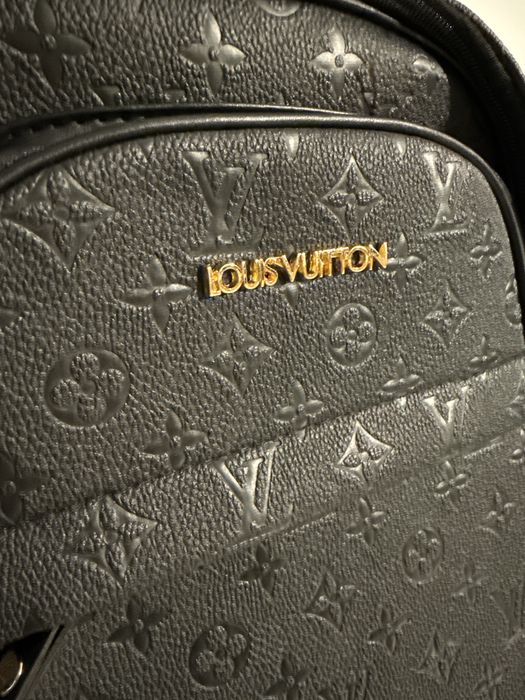 Ghiozdan louis vuitton